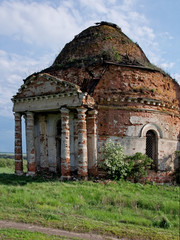 Fototapeta premium destroyed building