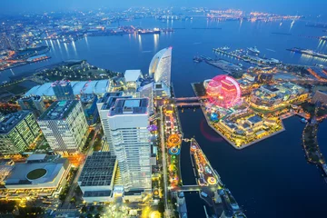 Fototapete Asiatische Länder Aerial view of Yokohama city at dusk, Japan  © Patryk Kosmider
