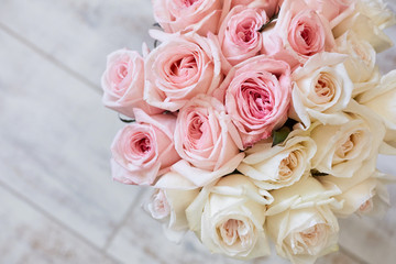  bouquet of roses
