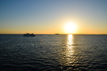 Fototapeta na wymiar 東京湾フェリーから見る風景