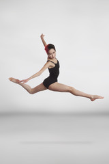 Fototapeta na wymiar Ballet dancer in black body
