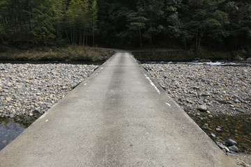 高知県四万十市　小津賀沈下橋（目黒川）