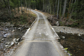 高知県四万十市　小津賀沈下橋（小津賀川）
