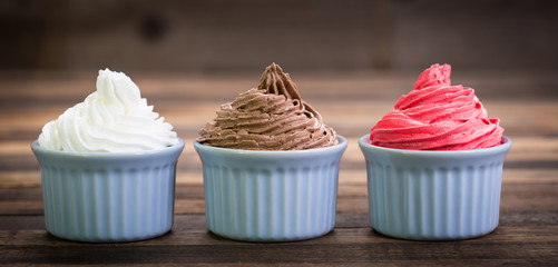 Frozen yogurt