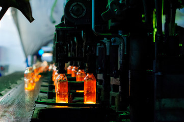 Plant for the production of bottles, glass plant