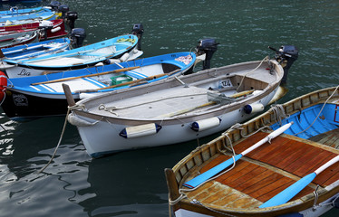 Fototapeta na wymiar Boats, Vernazza, Cinque Terra, Italy
