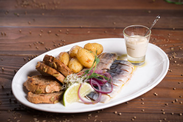 Snack plate with herring