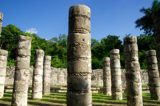 mexican mayan architecture ruins 