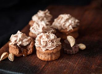 almond and orange cupcake with candied orange