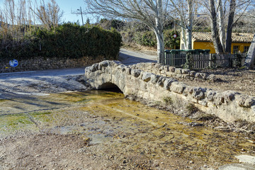 Fototapeta na wymiar Romanesque bridge of Loarre in Huesca Spain