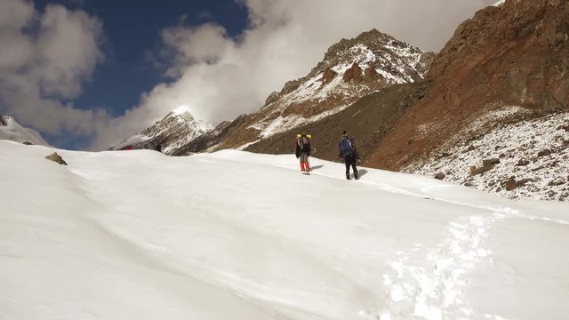 ALTAI, RUSSIA, Team of climbers go up  to  the Aktru mountain 4000 meters asl. Altai, North Chui ridge.