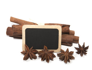 cannelle anis et tableau noir
