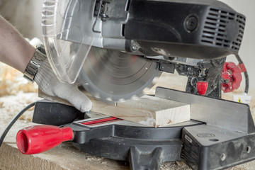 торцевая пила