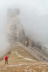Obraz premium Tre Cime di Lavaredo in beautiful surroundings in the Dolomites at foggy weather (Drei Zinnen)