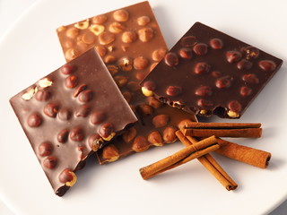 Hazelnut chocolate with ingredients
