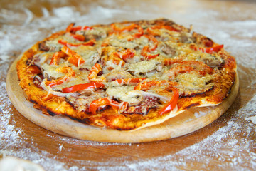 Baked pizza
