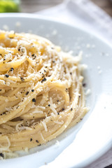 Cacio e Pepe - spaghetti with cheese and pepper