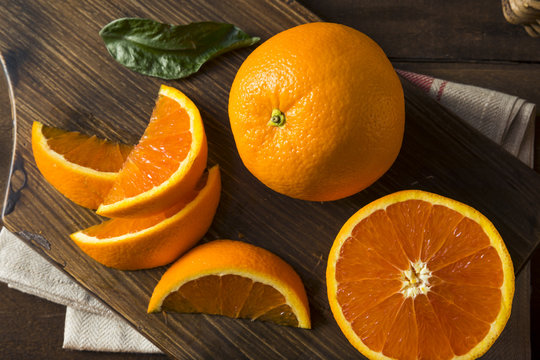 Raw Organic Cara Oranges