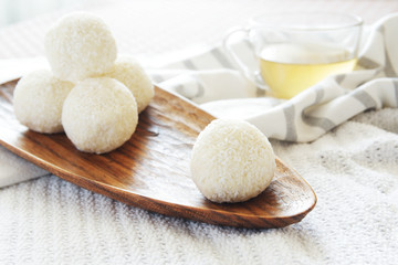 homemade healthy raw energy sweet balls - indian vegetarian desserts.