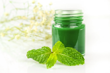 thai natural Clinacanthus nutans balm, for pain relief