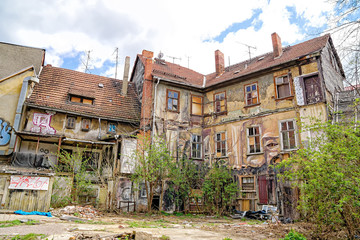 Ruine eines Wohnhauses