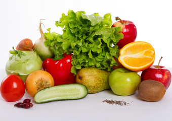 fruits and vegetables isolated
