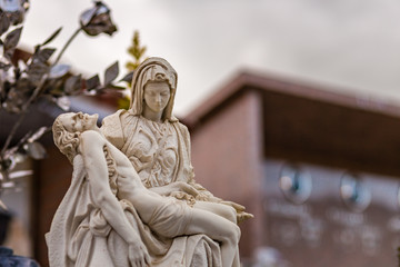 Fototapeta premium pieta statue