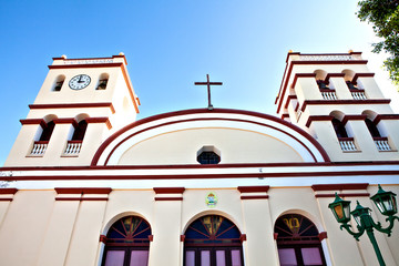 Obraz na płótnie Canvas Baracoa, Cuba: Catedral de Nuestra Senora de la Asuncion on the central plaza