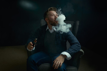Vape © vladimirkolens
