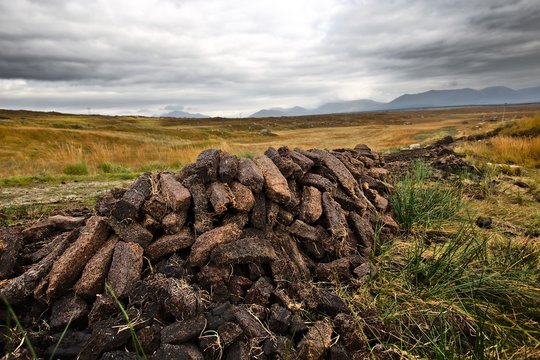 Drying turf stack