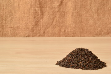 dry black tea leaves