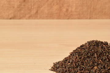 dry black tea leaves