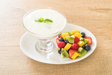 yogurt with mixed fruit (strawberry, blueberries, raspberry, kiwi, mango)