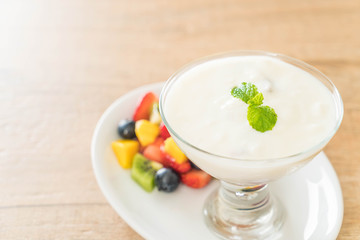 yogurt with mixed fruit (strawberry, blueberries, raspberry, kiwi, mango)