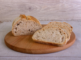 Sliced white bread on a cutting board