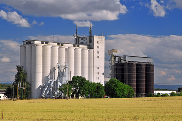 Fototapeta na wymiar Agriculture silo industry