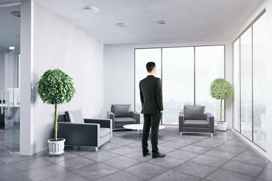 Man waiting for meeting