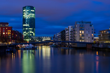 Fototapeta na wymiar Frankfurt am Main westhafen