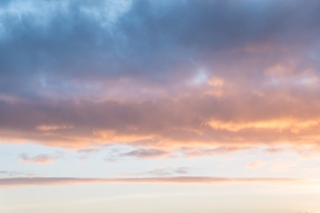 Obraz premium Beautiful sunset sky with cloud.