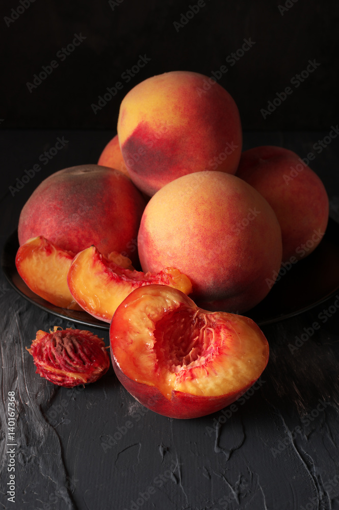 Canvas Prints peaches on black