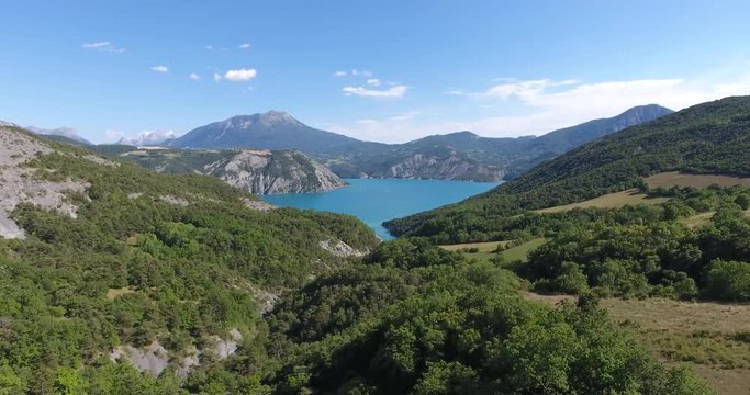 Aerial flying down to serre pon&ccedil;on lake