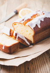 Glazed lemon pound cake