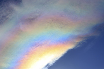 Irisierende Wolken - Wetterphänomen - bunte