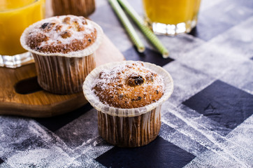 Muffin with raisins