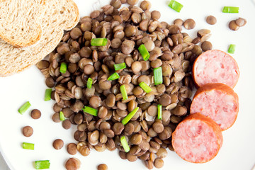 Green lentil with homemade sausage