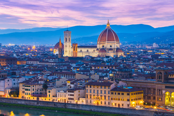 Fototapeta na wymiar Twilight of Duomo Florence in Florence, Firenze, Italy