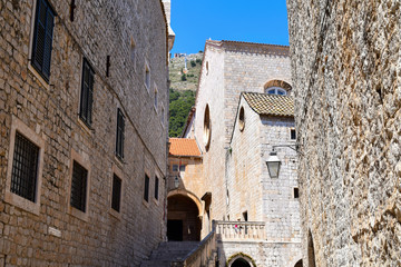 Fototapeta na wymiar Staircase and buildings within Dubrovnik Old Town, Croatia