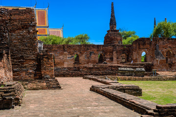 Fototapeta premium Ancient Pagoda in Wat Phrasisanpetch (Phra Si Sanphet). Ayutthaya historical city, Thailand