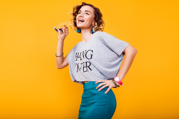 Fashion lifestyle portrait of sensual beautiful young woman in sunglasses having fun smiling pretty , natural beauty face,skin care,bright casual trendy sunglasses,bright sexy make up, traveling mood