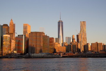 Fototapeta na wymiar Postcard from New York: sunrise over Manhattan